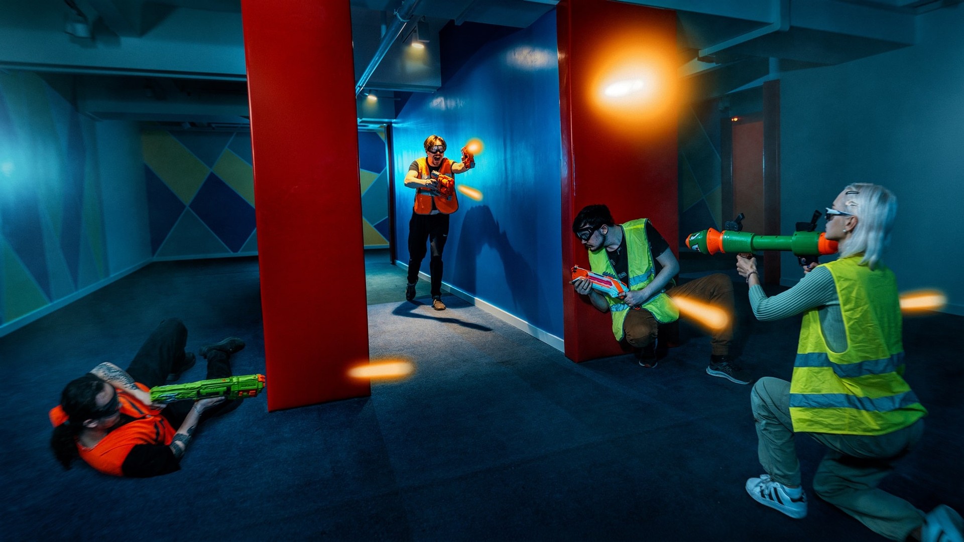 Квест «Нерф-батл: Стрельба бластерами»